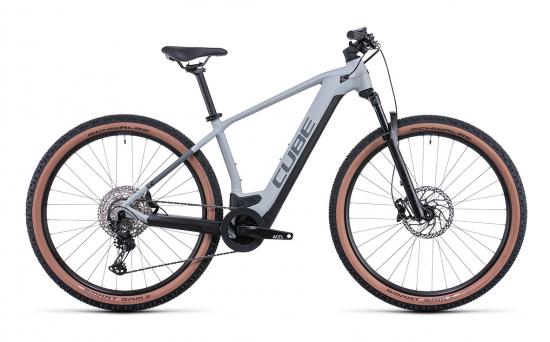Cube Reaction Hybrid Race 625 lunarngrey UVP 3358,95 nur 1380km gebraucht  jetzt 1980
